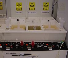 SIO etch bath (BHF with wetting agent) are positioned to the left in the bench in cleanroom D-3.