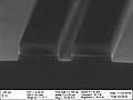 Two 1 µm wide line structure, 300 nm gap, tetch=25 s